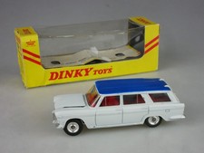 Vintage Dinky Toys 172 Fiat 2300 Station Wagon Made in England Box 132852