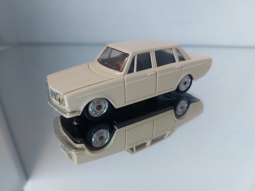 Minialuxe volvo 144 plastique - minialuxe,