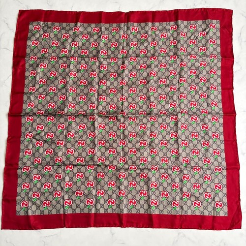 Gucci apple silk square - gucci,