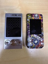 Sony Ericsson  Walkman W715 / S500i - Silver (Ohne Simlock) Handy Funktioniert