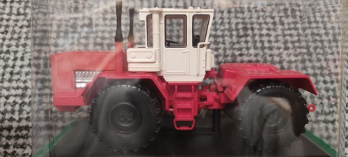 Hachette tractor 710 - , k-710