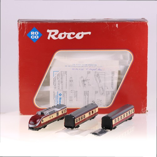 Roco 04070a tee - tee, 11.5