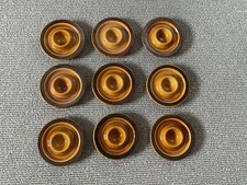 9 Eierbecher mit Ablage