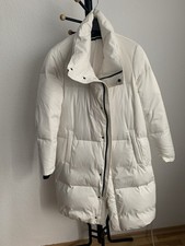Zara Daunenmantel Größe S