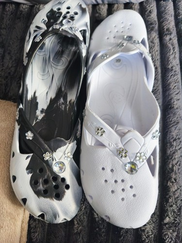 Paar hausschuhe badeschuhe - paar,