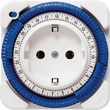 Stecker Schaltuhr Theben Timer 26, analog, weiß Zeitschaltuhr Beleuchtungssteuer