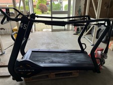 Matrix Laufband S-Drive Performance schwarz Profi Gym Studio, Wenig Benutzt, Top
