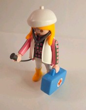 Playmobil Figur Frau Krankenschwester Tier Arzt Krankenhaus Notfall Krankenwagen