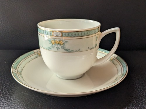 Kaffeetasse mit untertasse - mit,