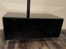 Designer Sideboard / TV-Lowboard – Schwarzglas – kompakt mit Kabelmanagement
