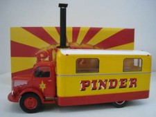 PINDER  Zirkus Küchenwagen
