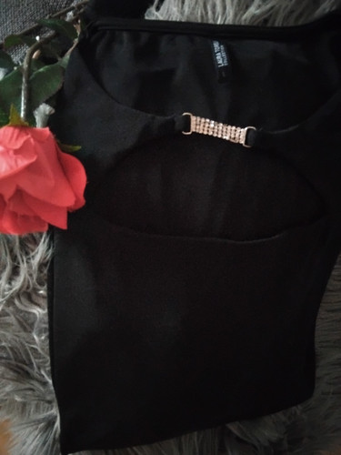Damenlangarmpulli schwarz mit