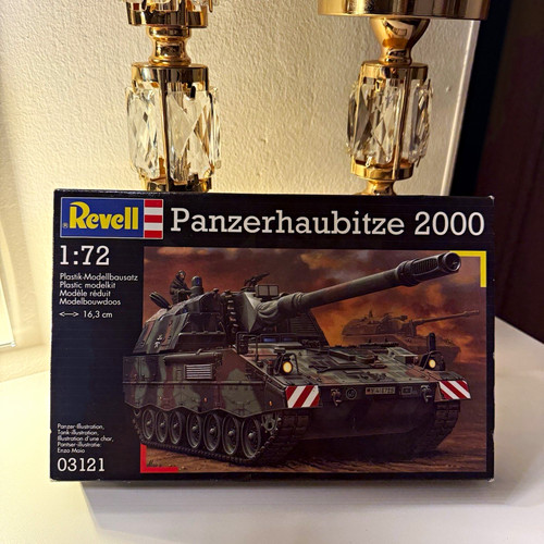 Revell panzerhaubitze 2000 - revell,