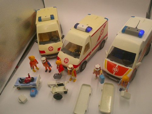 Playmobil krankenwagen 3mit - playmobil,