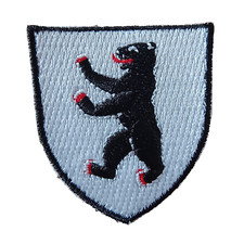 BERLIN , WAPPEN , 1 AUFNÄHER-PATCH-AUFBÜGLER mit Klettverschluß.