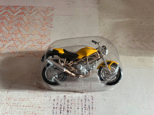 Ducati 900 monster modell - 900,