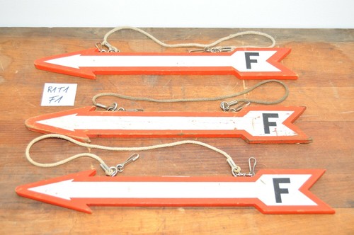 Hinweis pfeil fernmelder - hinweis,