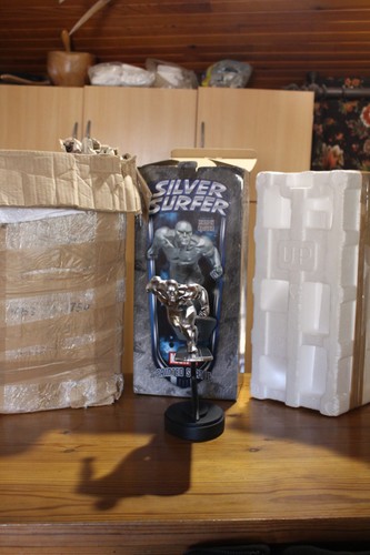 Statue silver surfer - statue,