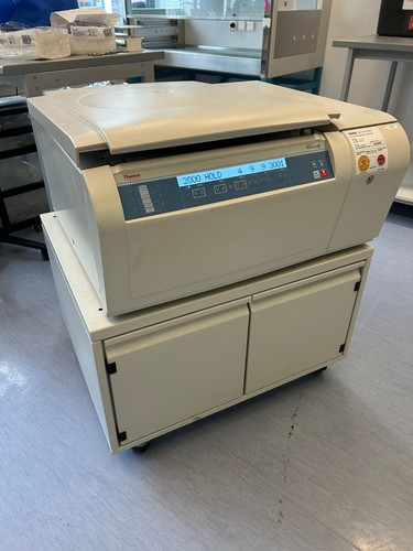 Thermo scientific heraeus - thermo,