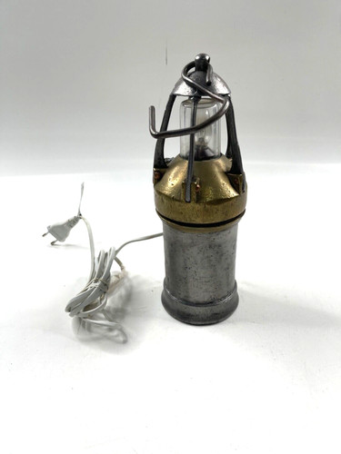 Alte schwere grubenlampe - alte,