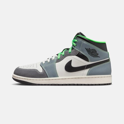 Nike air jordan mid - air,