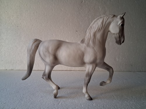 Breyer modellpferd traditional - modellpferd,