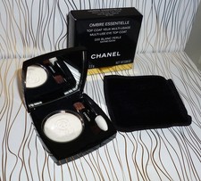 CHANEL Ombre MULTI-USE EYE Top