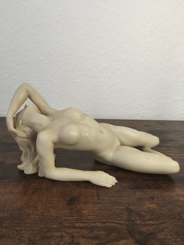 Liegende eva kay winkler - v.,