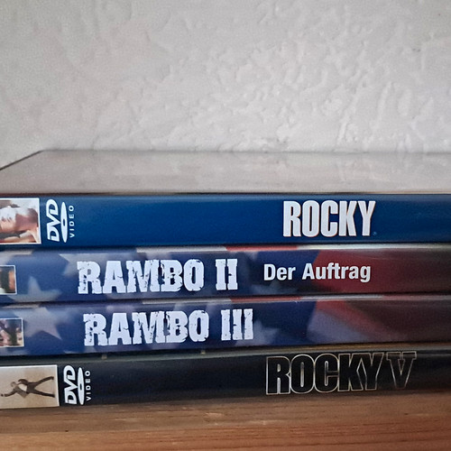 Rocky rambo der - /,