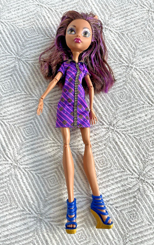 Monster high clawdeen wolf - monster,