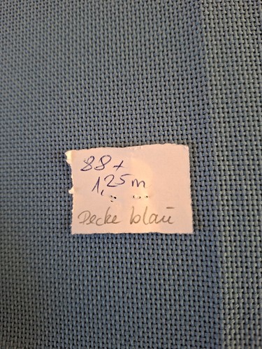 Blauer stoff zum sticken - stoff, sticken,