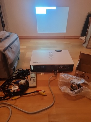Beamer projector sanyo pro - beamer,