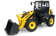 UNIVERSAL HOBBIES, Radlader