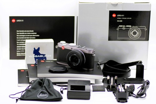 Top neuwertig leica x1 - [top,
