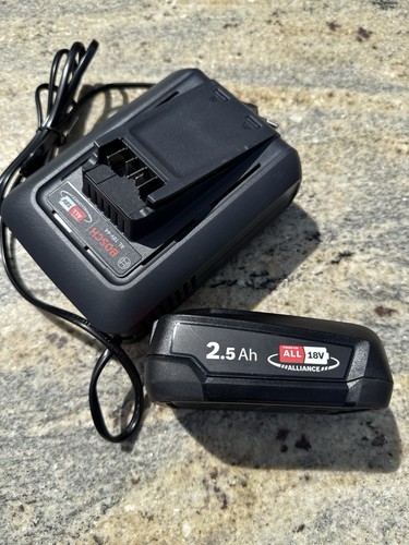 Bosch 18v akku und ladegerät - und,
