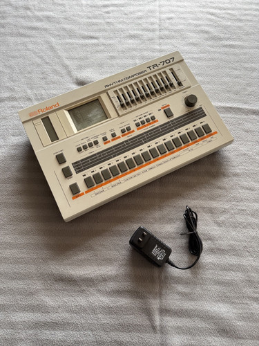 Roland 707 rhythm composer - roland, tr-707