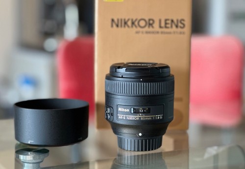 Nikon 85mm s 85 1 - 85mm, f/1.8g
