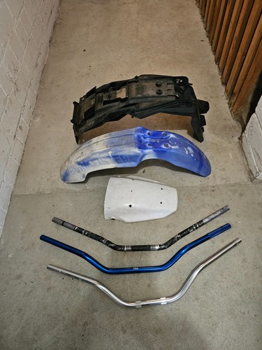 Yamaha 125 front und - front, heck