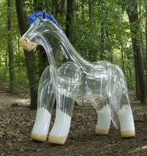 aufblasbares Cartoon Pferd transparent lebensgroß