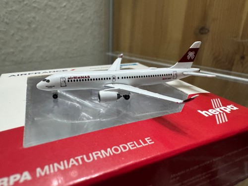 Herpa wings 500 custom air - herpa, 1:500