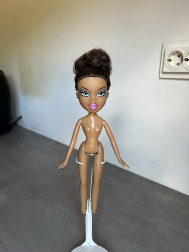 Bratz nevra prototype sample - prototype,