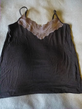 TCM Tchibo Damen Unterhemd Hemdchen Gr. 44/46 schwarz mit grauer Spitze Neu o.E.