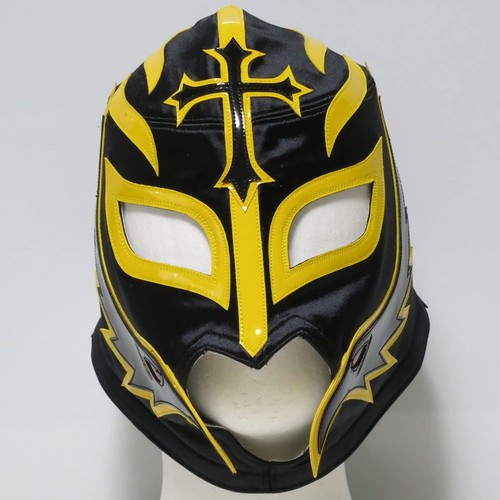 Little giant rey mysterio - giant,