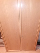 Hochwertige Kleiderschrank aus Echtholz  Eiche hell