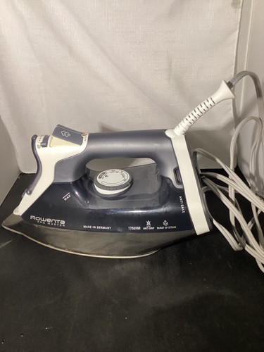 Rowenta pro master steam iron - rowenta,