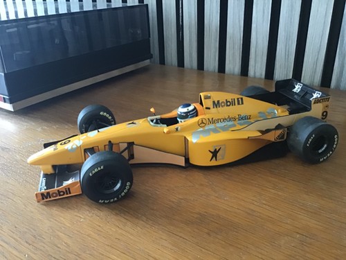Mclaren mp4 mika häkkinen - mp4-12,