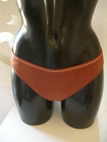 Marie helmut cinnamon - helmut,