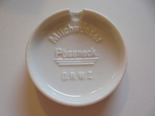 Milchwunder Pössneck D.R.W.Z  Porzellan Weiß Durchmesser  7 cm,  "Milchwunder"