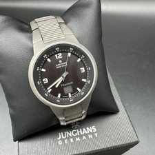 Junghans Mega Solar Titanium |