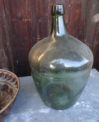 Alte glasflasche grünglas - ur-,